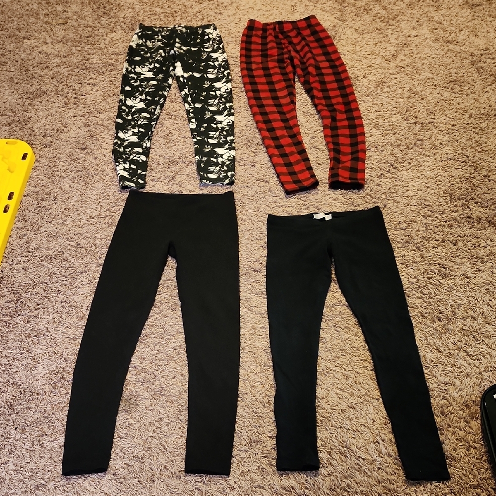 XS and Small Leggings
